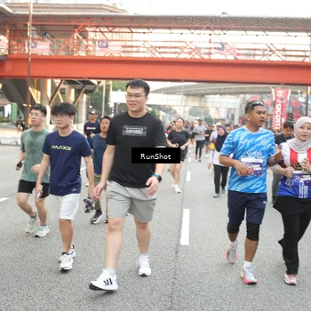 Runner Photo 4684195