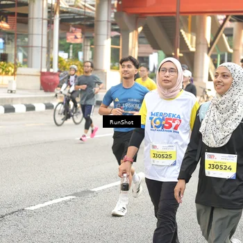 Runner Photo 4684211