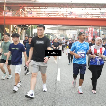 Runner Photo 4684239