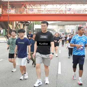 Runner Photo 4684245