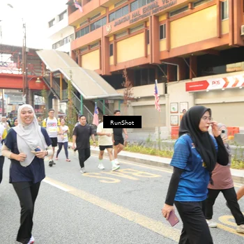 Runner Photo 4684305