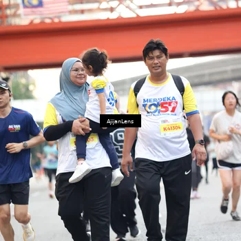 Runner Photo 4684341