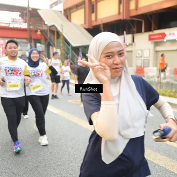 Runner Photo 4684357