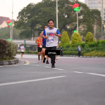 Runner Photo 4684367
