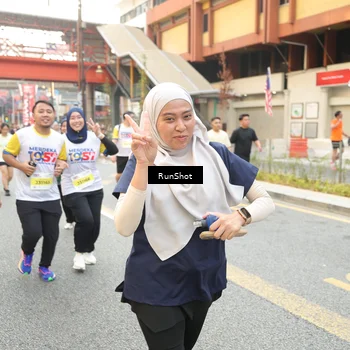 Runner Photo 4684424