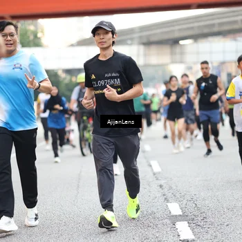 Runner Photo 4684437