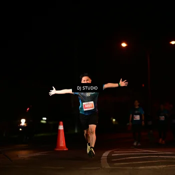 Runner Photo 4684454
