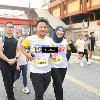 Runner Photo 4684486