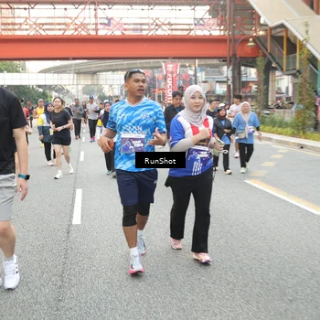 Runner Photo 4684623