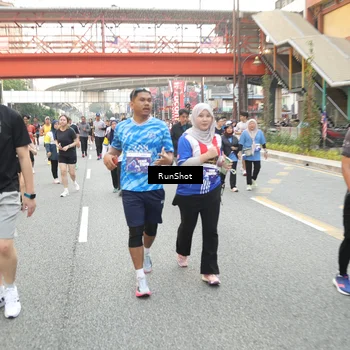 Runner Photo 4684659