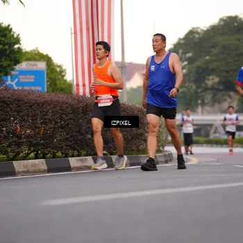 Runner Photo 4684730