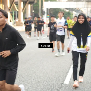 Runner Photo 4684732