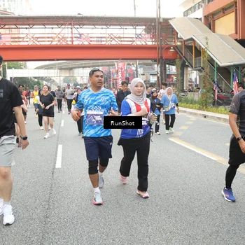 Runner Photo 4684747