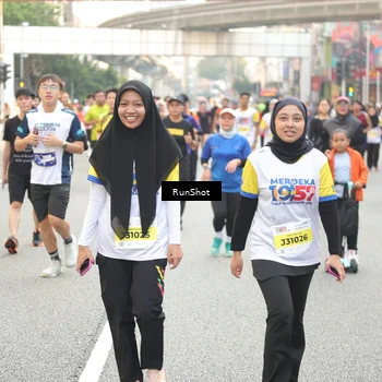 Runner Photo 4684771