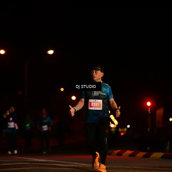 Runner Photo 4684773