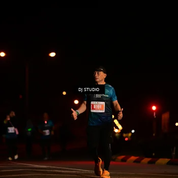 Runner Photo 4684781