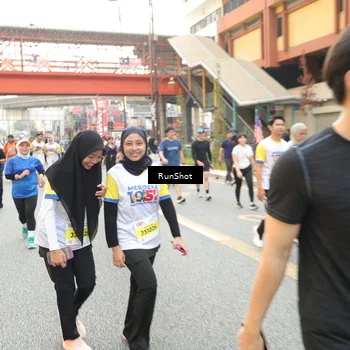 Runner Photo 4684917