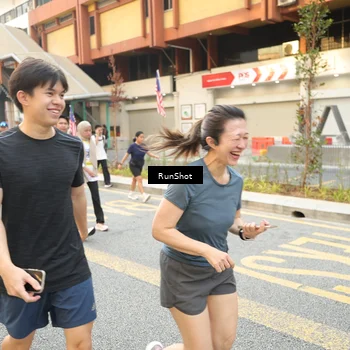 Runner Photo 4684924
