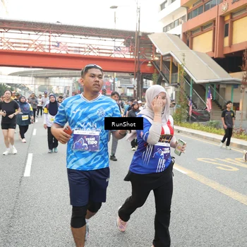 Runner Photo 4685352