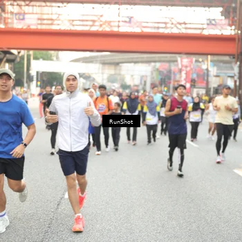 Runner Photo 4685393
