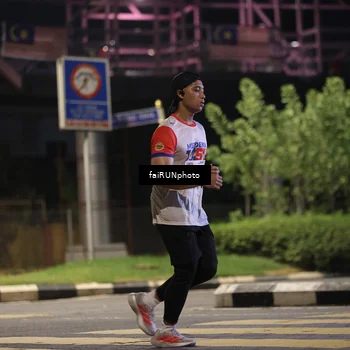 Runner Photo 4685415