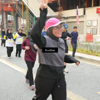 Runner Photo 4685475