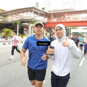Runner Photo 4685491