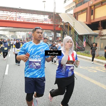 Runner Photo 4685578
