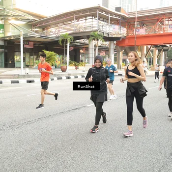 Runner Photo 4685731