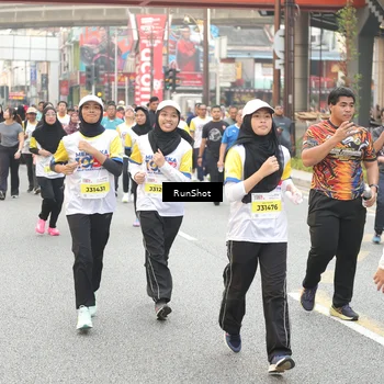 Runner Photo 4686068