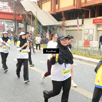 Runner Photo 4686159