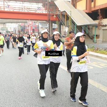 Runner Photo 4686165