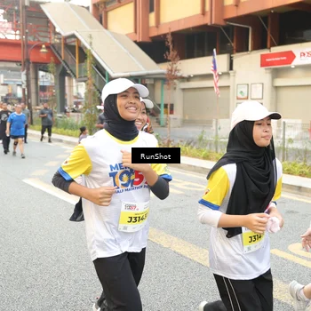 Runner Photo 4686210