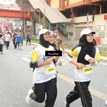 Runner Photo 4686313