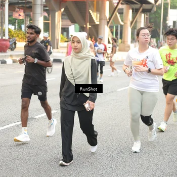 Runner Photo 4686339