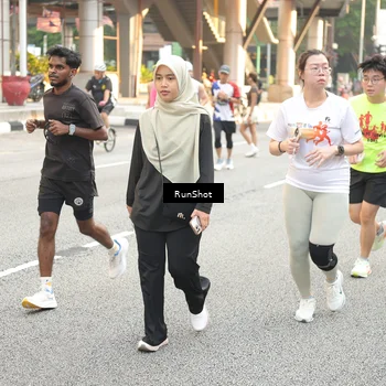 Runner Photo 4686343