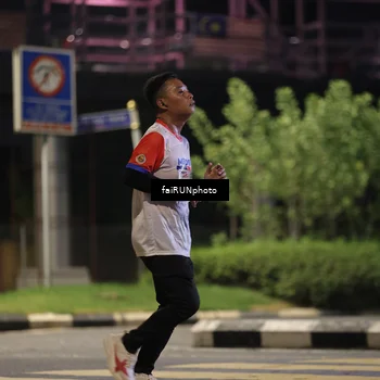 Runner Photo 4686353