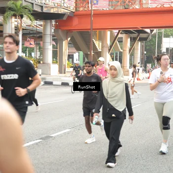 Runner Photo 4686426