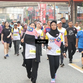 Runner Photo 4686575