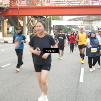 Runner Photo 4686756