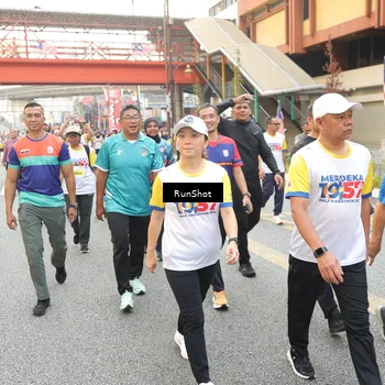 Runner Photo 4686916