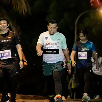 Runner Photo 4687054