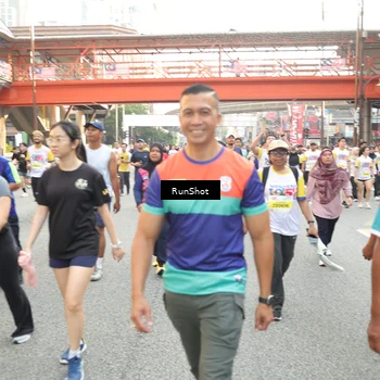 Runner Photo 4687060