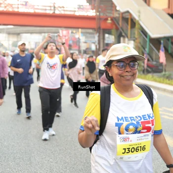 Runner Photo 4687120