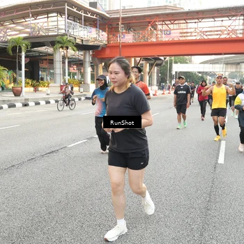 Runner Photo 4687156