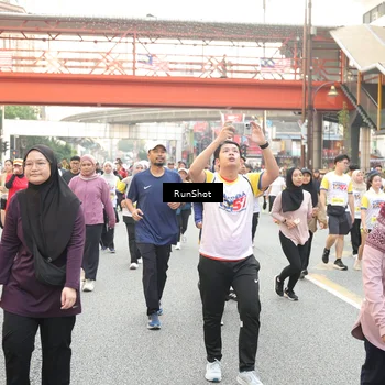 Runner Photo 4687211
