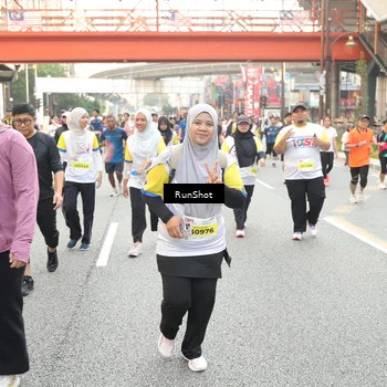Runner Photo 4687370