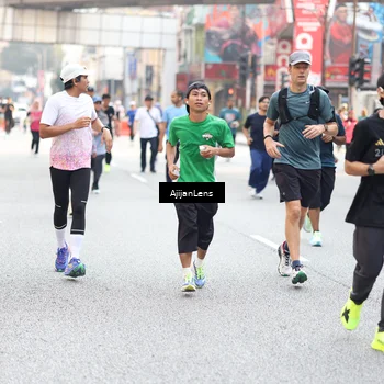 Runner Photo 4687373