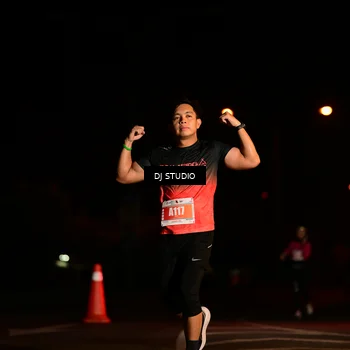 Runner Photo 4687376