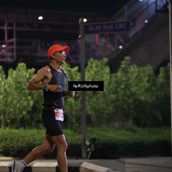 Runner Photo 4687494